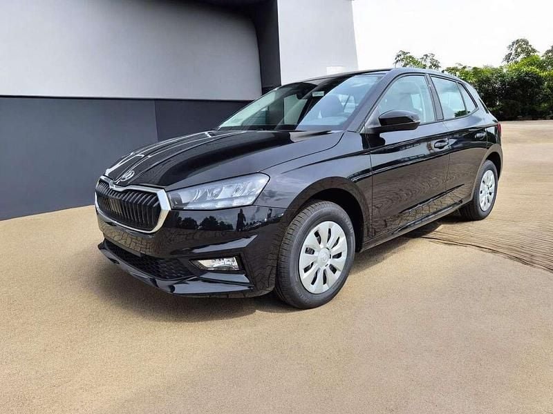 Blackmagic perleffekt Neu 2025 Skoda Fabia Selection Limousine | 22.290 € (Fairer Preis) - Bild 1/4