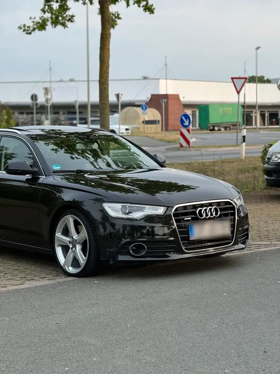 Gebraucht Audi A6 245 PS (180 kW) 2014 Schwarz Kombi