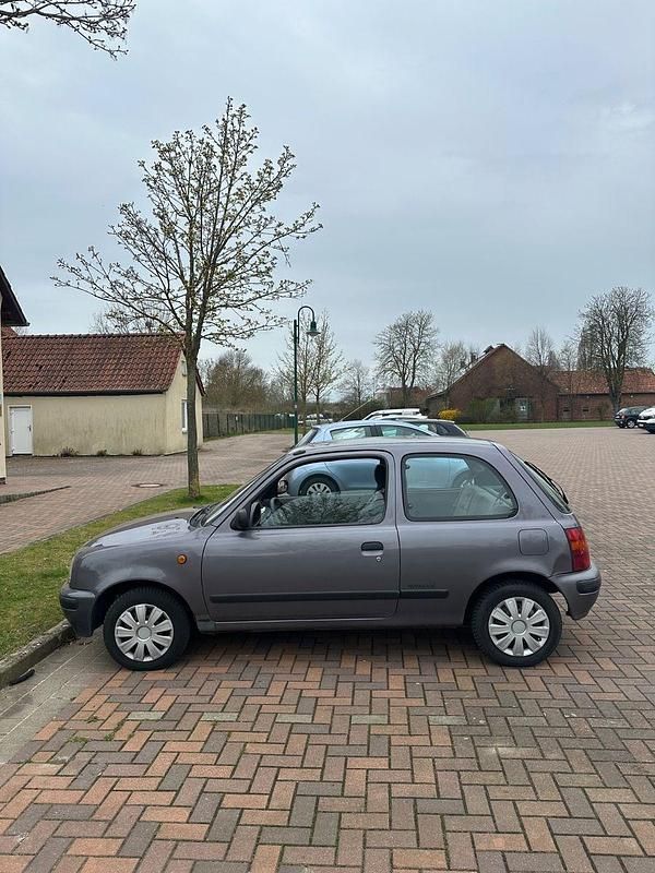 Gebraucht Nissan Micra 54 PS (39 kW) 1994 Grau Kleinwagen