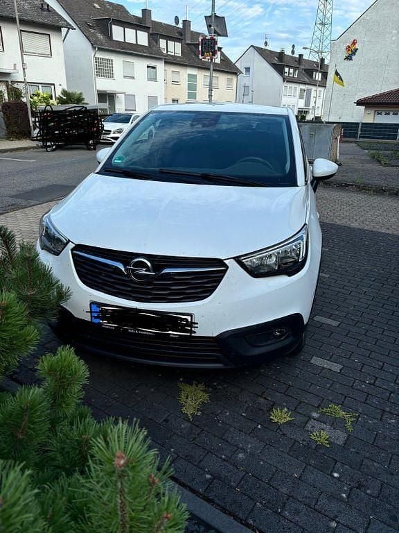 Weiß Gebraucht 2017 Opel Crossland SUV | 9.990 € (Guter Preis) - Bild 1/4