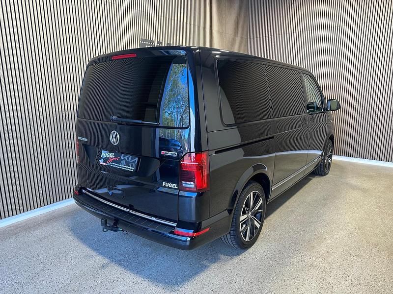 Second-hand VW Multivan Generation Six 2021 Negru Monovolum