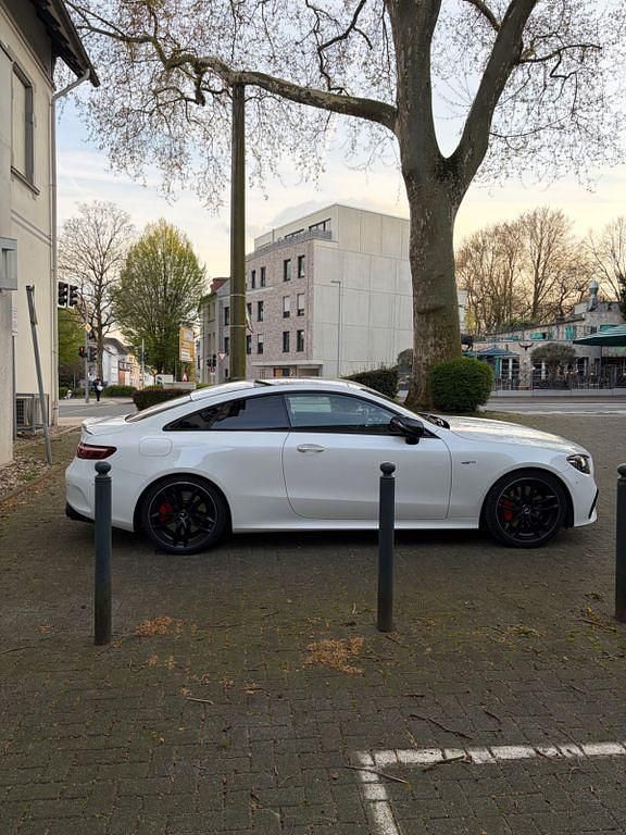 Gebraucht Mercedes E53 AMG AMG 435 PS (319 kW) 2023 Weiß Coupé