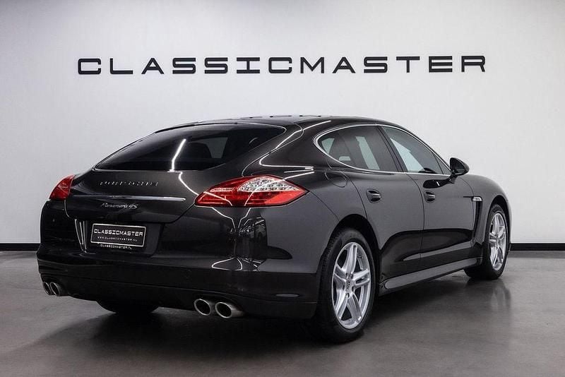 Gebraucht Porsche Panamera 400 PS (294 kW) 2010 Braun Kleinwagen