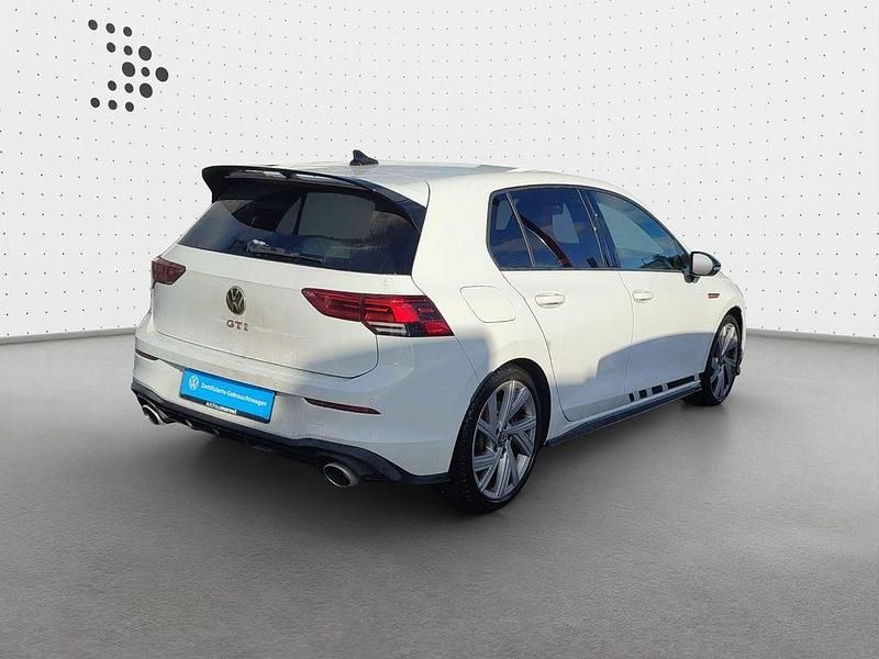 Gebraucht VW Golf VIII Style 300 PS (220 kW) 2023 Pure white Limousine