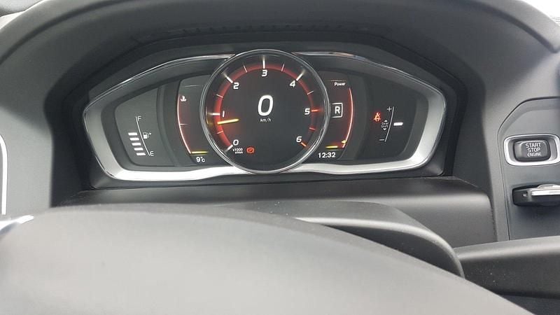 Gebraucht Volvo XC60 190 PS (139 kW) 2017 Blau SUV