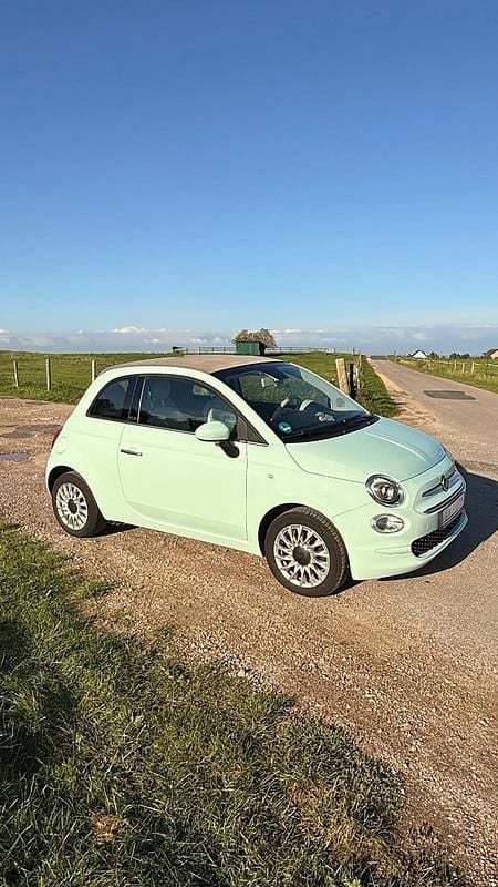 Grün Gebraucht 2019 Fiat 500C Lounge Cabrio | 7.600 € (Superpreis) - Bild 1/4