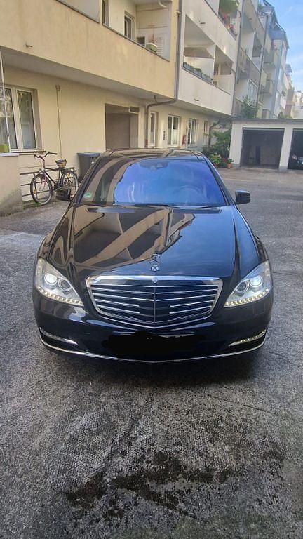 Schwarz Gebraucht 2012 Mercedes S350 Limousine | 26.800 € (Fairer Preis) - Bild 1/4