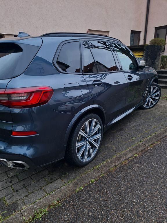 Gebraucht BMW X5 M50 Performance 400 PS (294 kW) 2019 Grau SUV