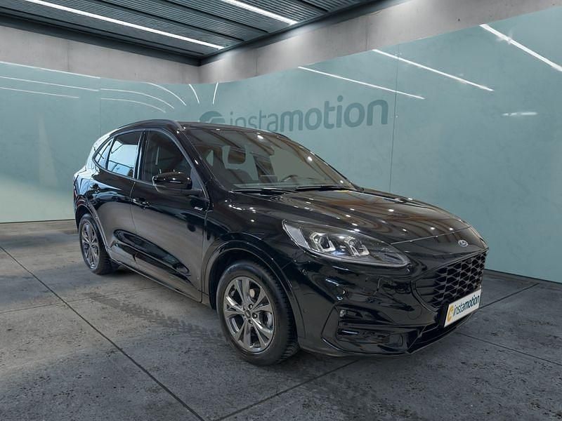Gebraucht Ford Kuga ST-Line 120 PS (88 kW) 2023 Schwarz SUV