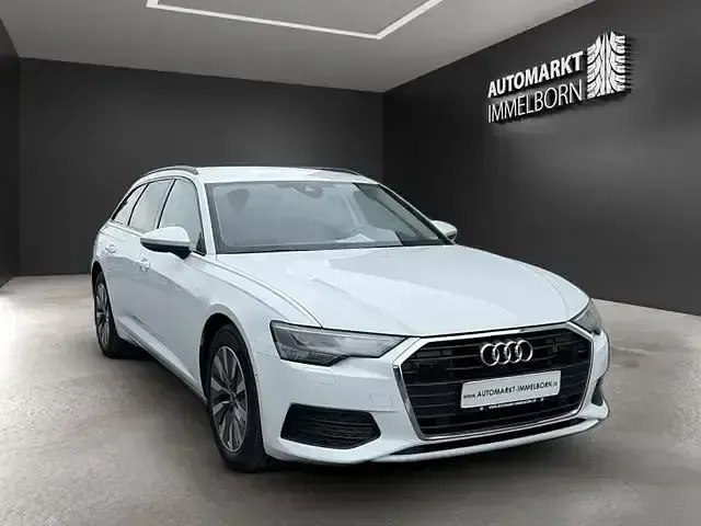 Gebraucht Audi A6 Ambiente 163 PS (119 kW) 2023 Weiß Limousine