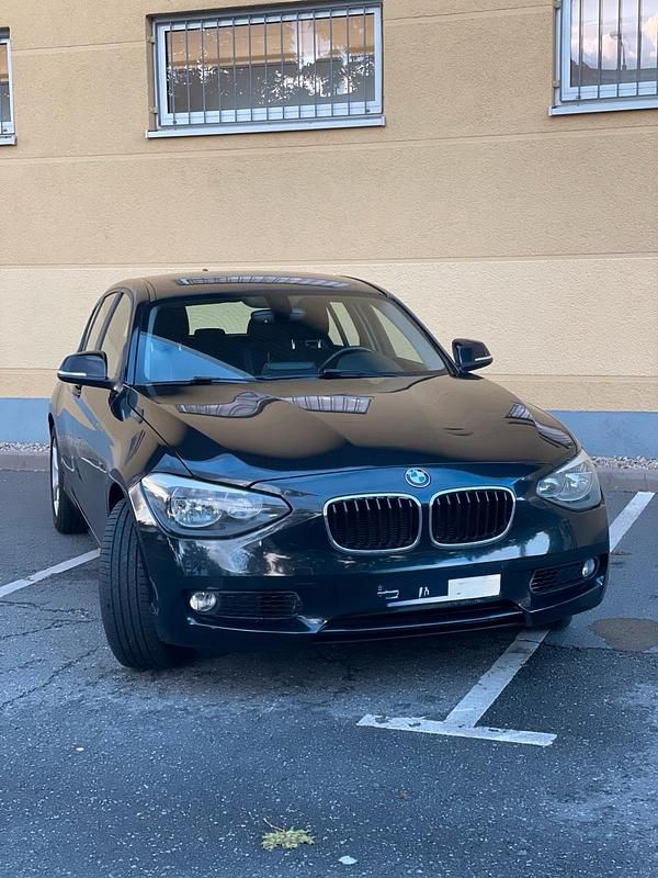 Schwarz Gebraucht 2012 BMW 118 Kleinwagen | 6.200 € (Fairer Preis) - Bild 1/4