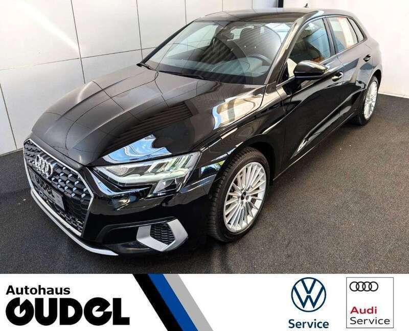 Mythosschwarz metallic Gebraucht 2022 Audi A3 Sportback Advanced Kombi | 24.640 € (Fairer Preis) - Bild 1/4