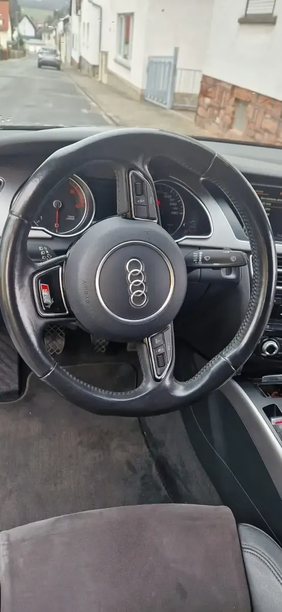 Usata Audi A5 Cabriolet S-Line 177 CV (130 kW) 2013 Nero Cabrio