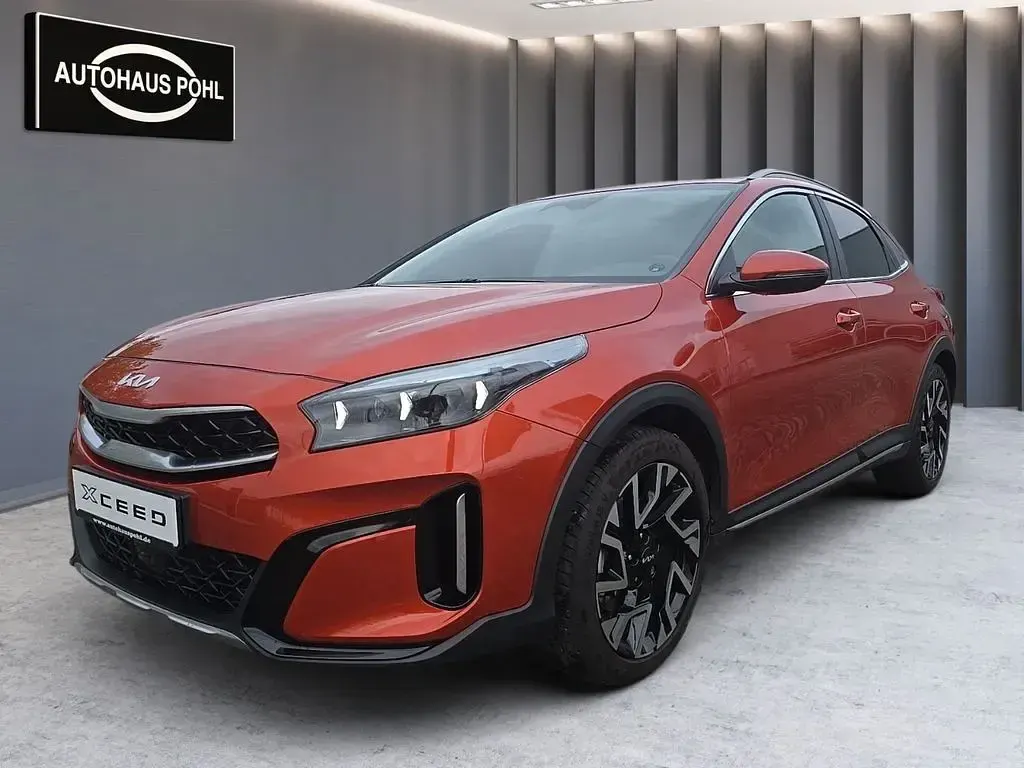 Gebraucht Kia XCeed Spirit 140 PS (102 kW) 2024 Orange SUV
