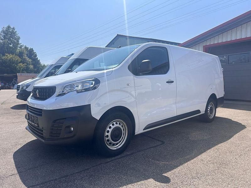 Weiß Gebraucht 2023 Peugeot Expert Van | 17.990 € (Superpreis) - Bild 1/4