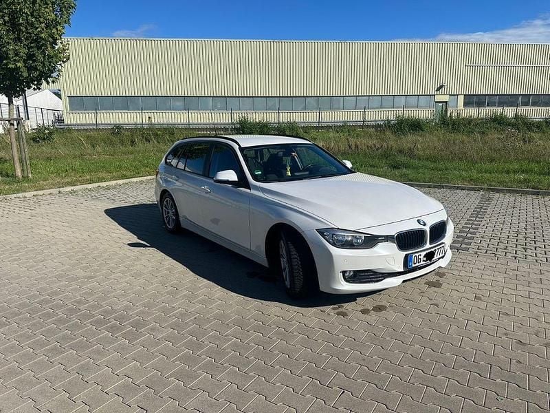 Gebraucht BMW 318 143 PS (105 kW) 2014 Weiß Kombi