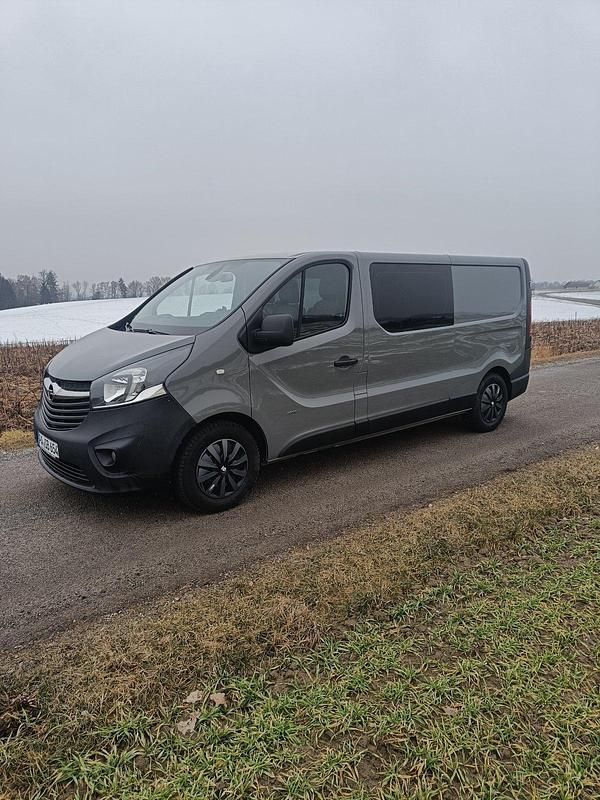 Gebraucht Opel Vivaro 140 PS (102 kW) 2014 Van / Kleinbus