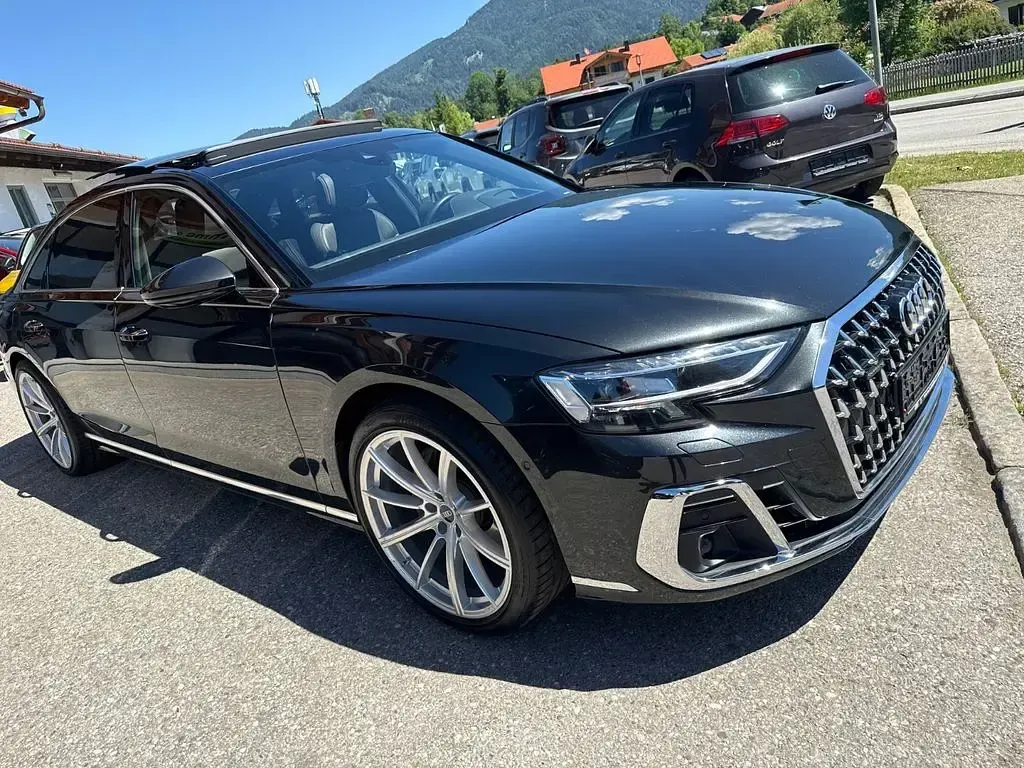 Gebraucht Audi A8L Ambiente 286 PS (210 kW) 2023 Grau Limousine