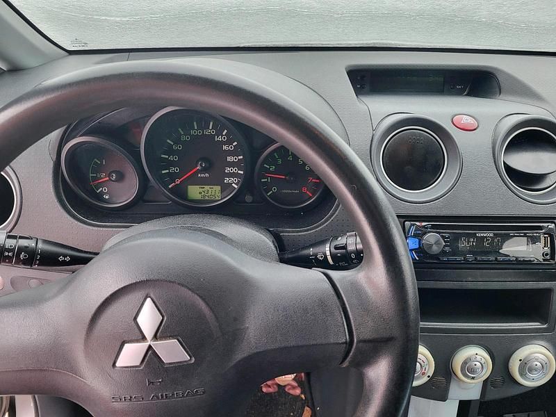 Gebraucht Mitsubishi Colt 75 PS (55 kW) 2006 Blau Kleinwagen