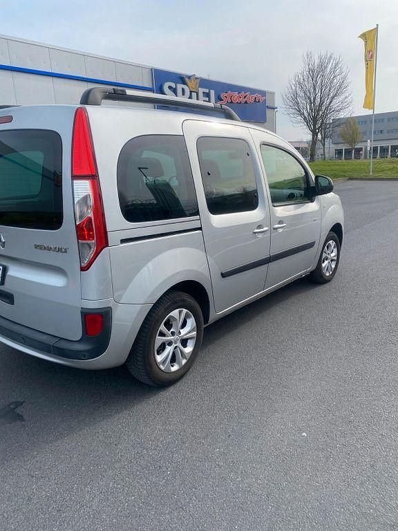 Gebraucht Renault Kangoo 114 PS (83 kW) 2017 Grau Van / Kleinbus