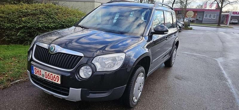 Schwarzmagic perleffekt Gebraucht 2011 Skoda Yeti Ambition SUV | 3.350 € (Superpreis) - Bild 1/4