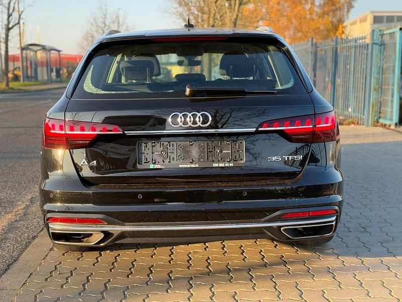 Gebraucht Audi A4 Advanced 150 PS (110 kW) 2020 Schwarz Kombi