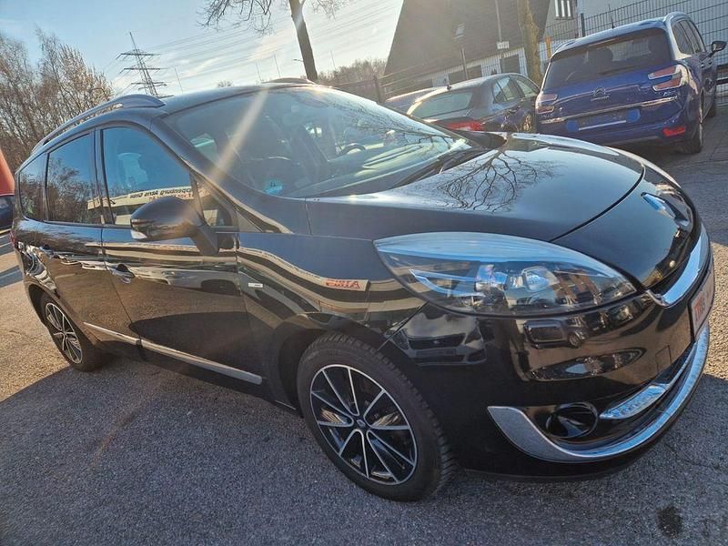 Gebraucht Renault Scénic III Bose Edition 131 PS (96 kW) 2012 Schwarz Van / Kleinbus