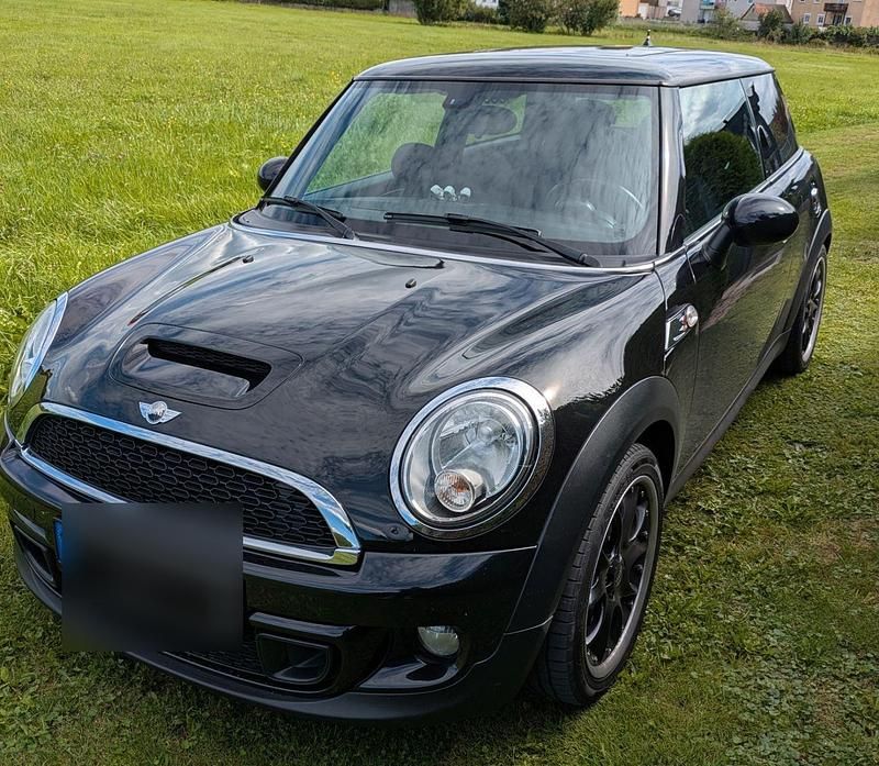Schwarz Gebraucht 2013 Mini Cooper S Coupé Coupé | 9.299 € (Fairer Preis) - Bild 1/4