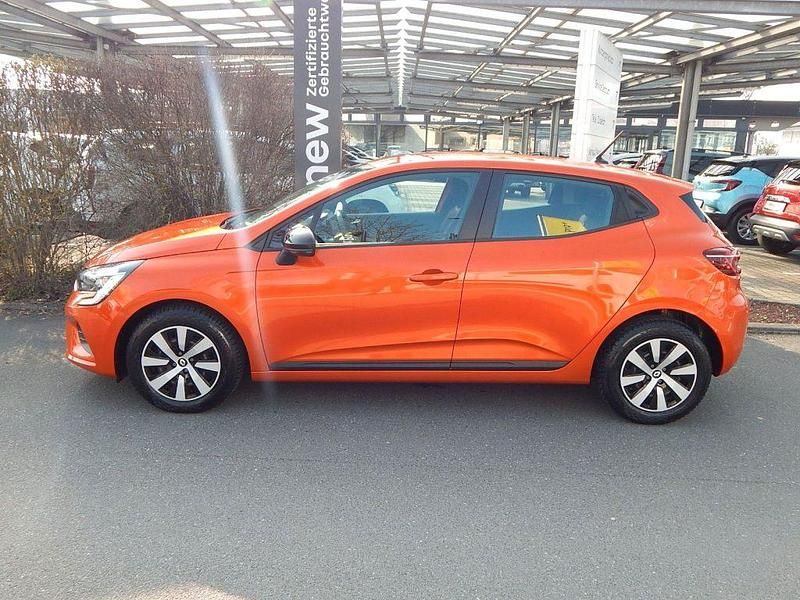 Gebraucht Renault Clio V Equilibre 91 PS (66 kW) 2022 Orange Limousine
