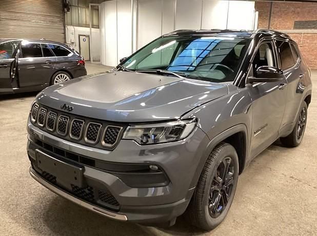 Grigio moda (graphite grey met Gebraucht 2022 Jeep Compass Limited SUV | 22.885 € (Superpreis) - Bild 1/4