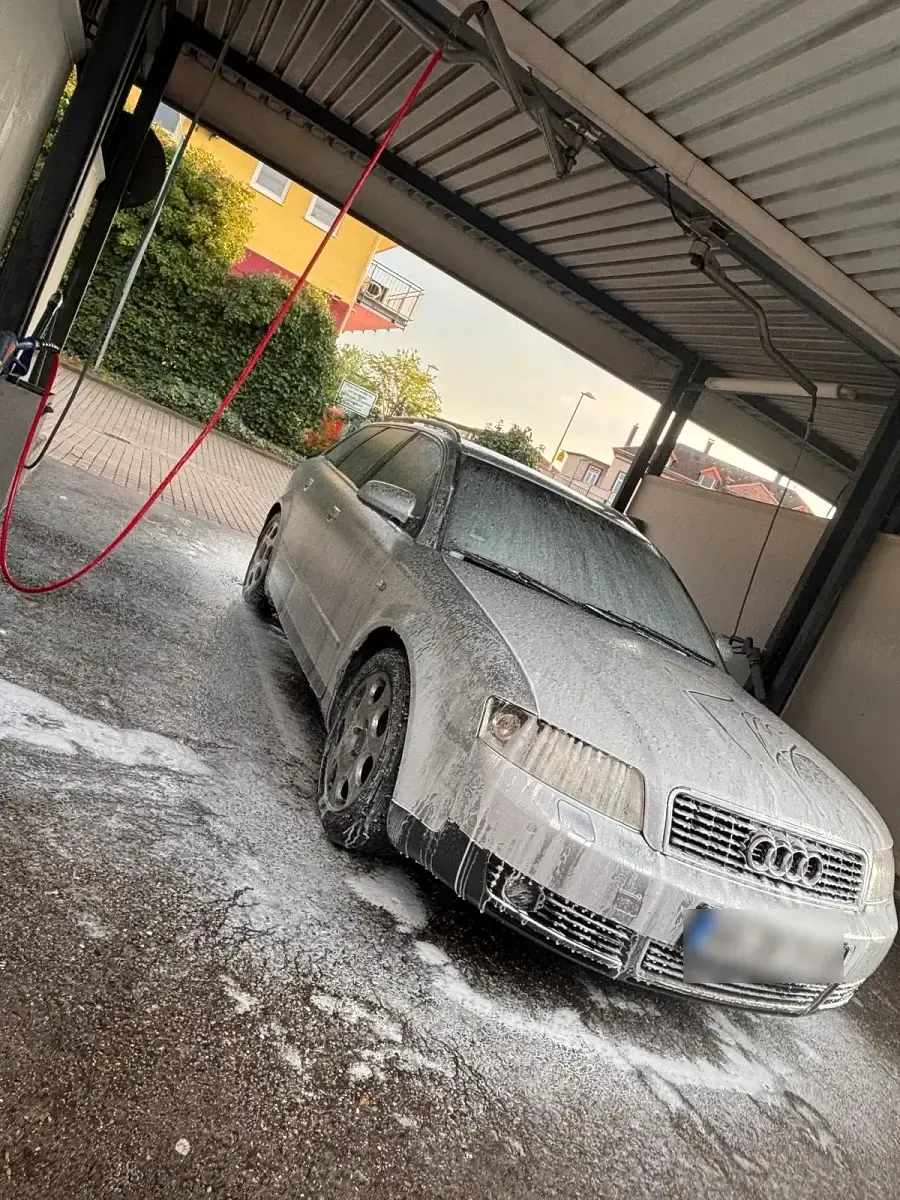 Używany Audi A4 155 KM (114 kW) 2002 Szary Kombi
