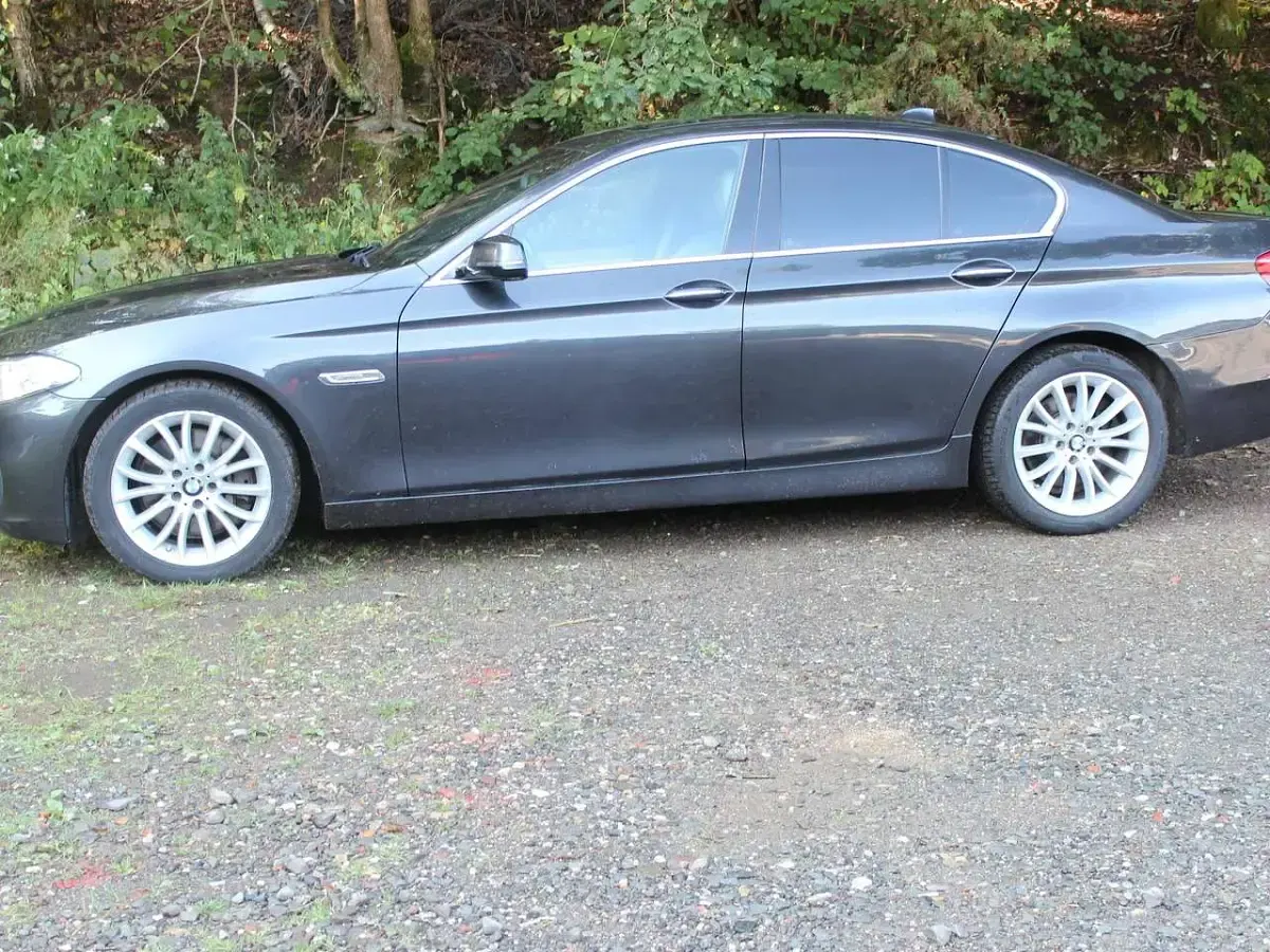 Gebraucht BMW 525 218 PS (160 kW) 2014 Sophistograu Limousine
