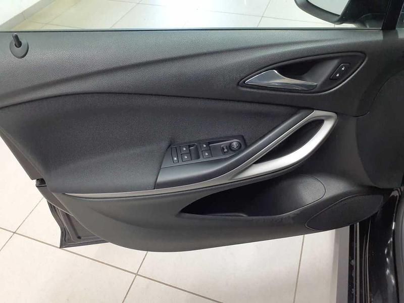 Gebraucht Opel Astra Edition 122 PS (89 kW) 2020 Onyxschwarz metallic Kombi