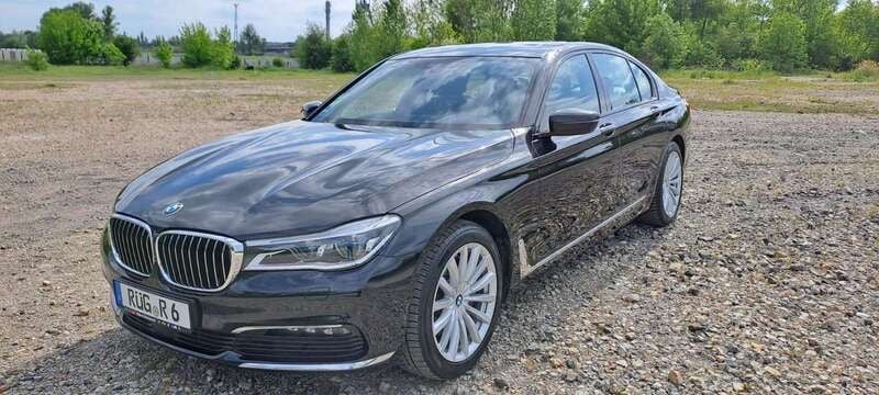 Schwarz Gebraucht 2017 BMW 730 M Sport Limousine | 34.900 € (Superpreis) - Bild 1/4