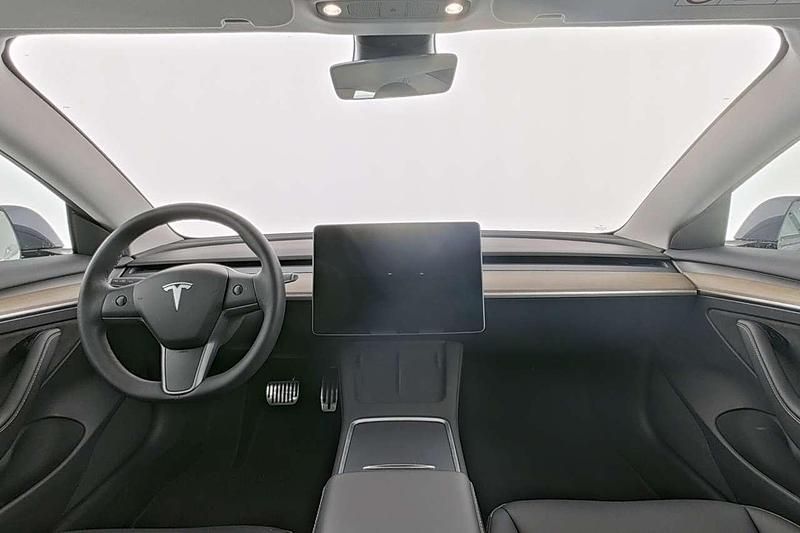 Second-hand Tesla Model 3 239 kW (325 CP) 2022 Gri Berlinǎ
