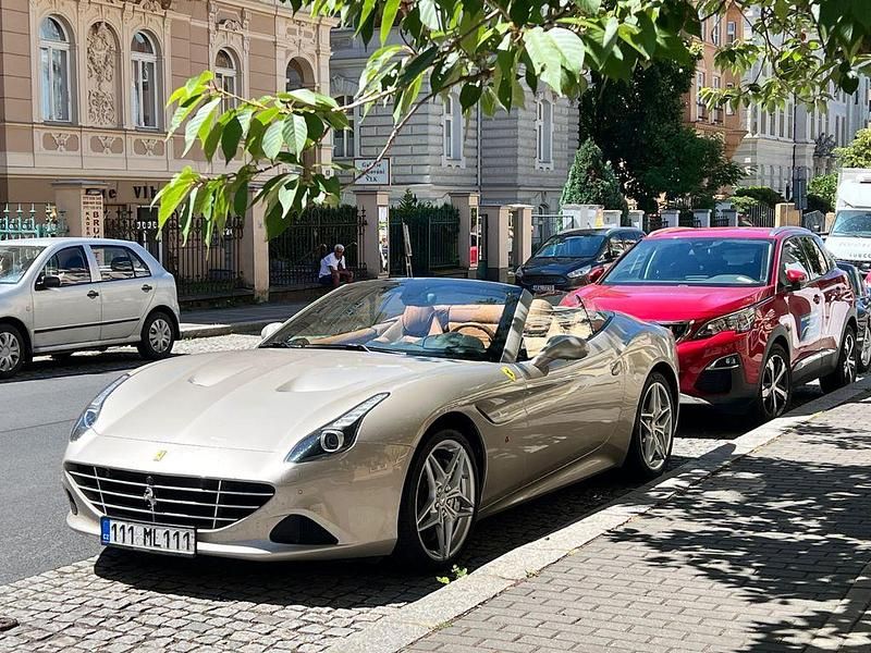 Gold Gebraucht 2016 Ferrari California Cabrio | 155.000 € (Fairer Preis) - Bild 1/4