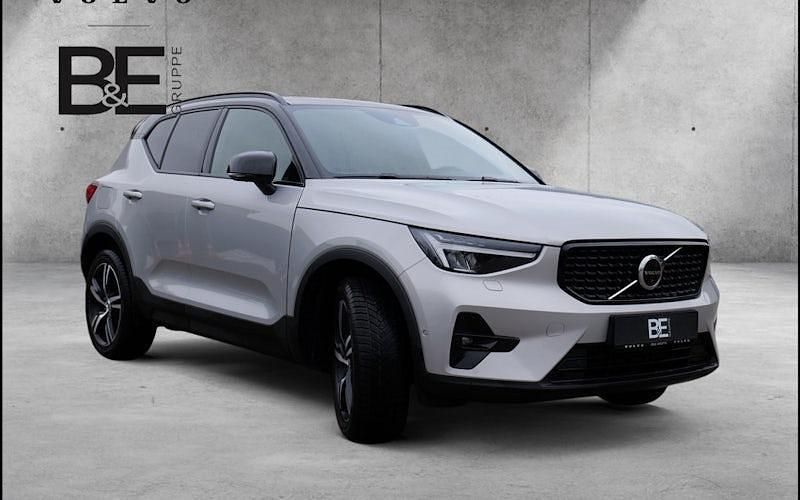 Gebraucht Volvo XC40 Ultimate 261 PS (191 kW) 2022 Silver dawn SUV