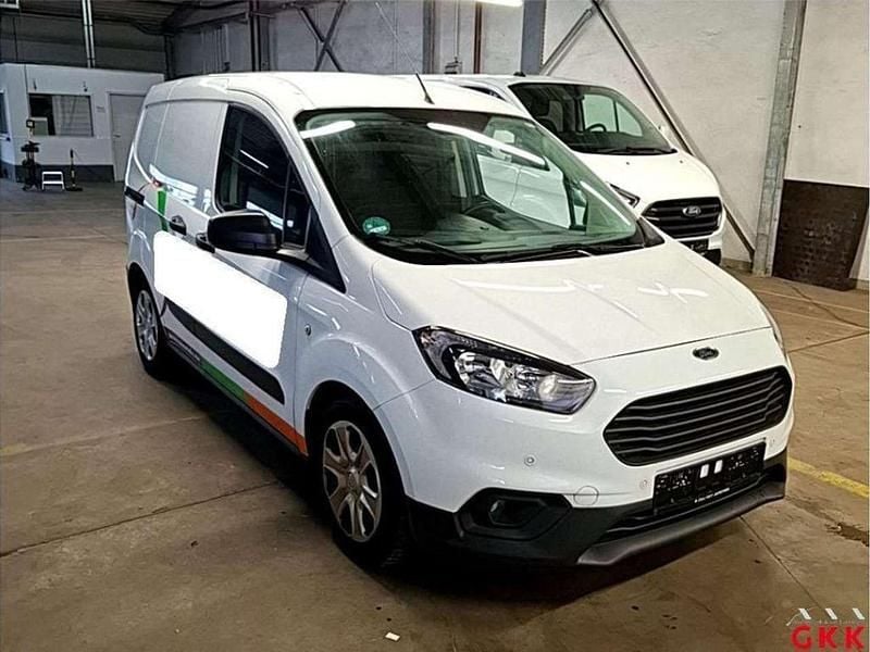 Gebraucht Ford Transit Trend 101 PS (74 kW) 2021 Frostweiß Van / Kleinbus