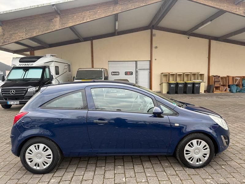 Gebraucht Opel Corsa 95 PS (69 kW) 2012 Blau Kleinwagen