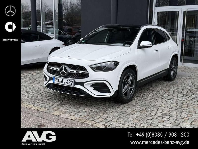 Weiß Gebraucht 2025 Mercedes GLA200 Premium SUV | 44.400 € (Etwas zu teuer) - Bild 1/4