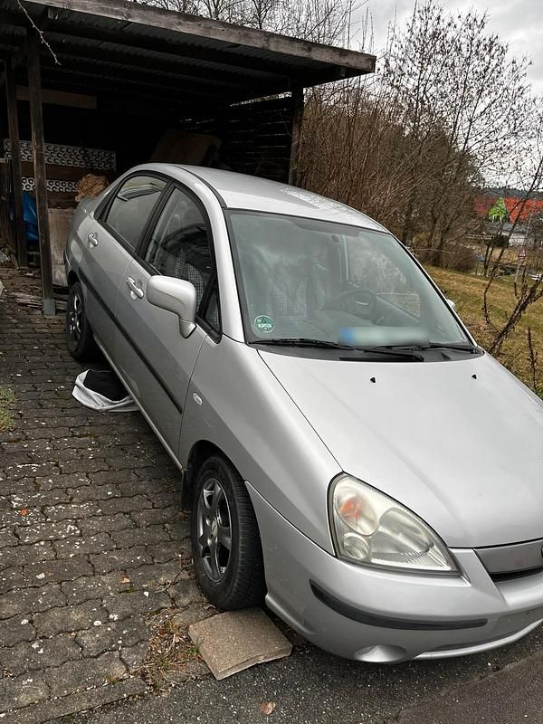Gebraucht Suzuki Liana 85 PS (62 kW) 2004 Grau Limousine