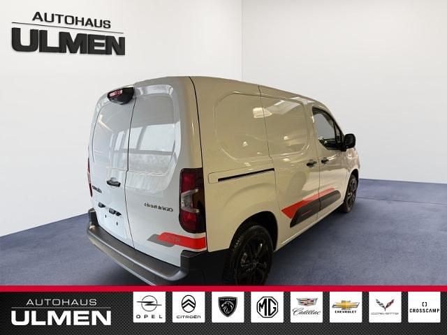 Neu Citroën Berlingo XTR 131 PS (96 kW) 2026 Weiss Van / Kleinbus