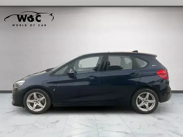 Gebraucht BMW 225 iPerformance 224 PS (164 kW) 2019 Imperialblau brillanteffekt Van / Kleinbus