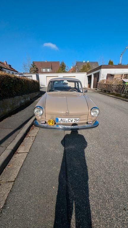 Beige Gebraucht 1970 VW Type 3 Limousine | 20.000 € - Bild 1/4