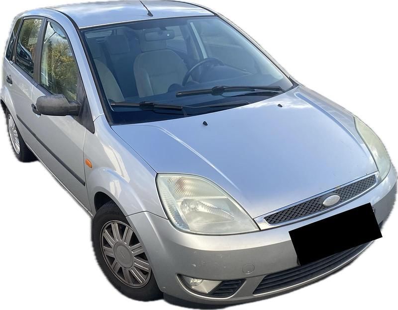 Silber Gebraucht 2002 Ford Fiesta Kleinwagen | 350 € (Guter Preis) - Bild 1/4