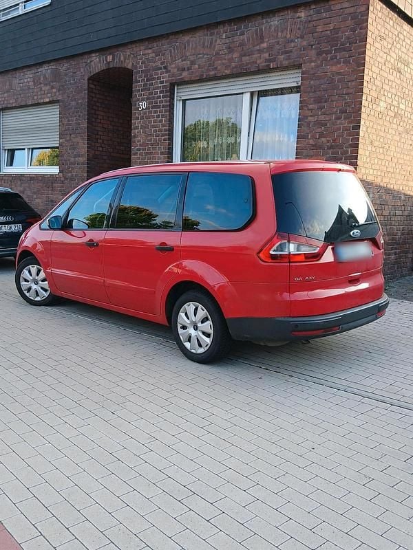 Gebraucht Ford Galaxy 101 PS (74 kW) 2006 Rot Van / Kleinbus
