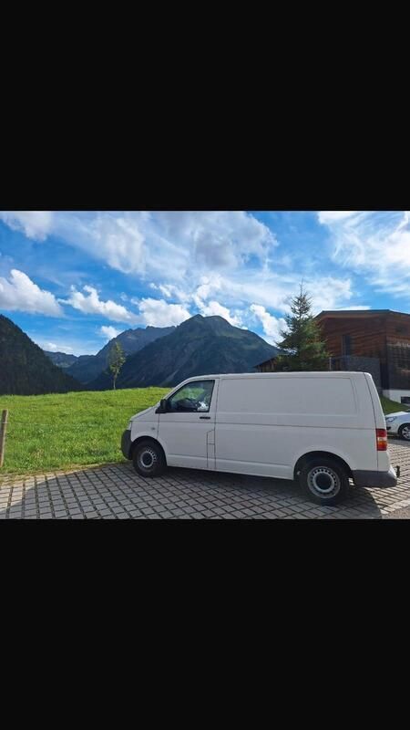 Weiß Gebraucht 2005 VW T5 Van | 12.999 € (Teuer) - Bild 1/4