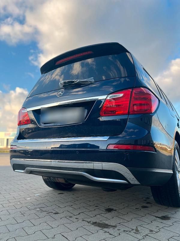 Gebraucht Mercedes GLS350 258 PS (189 kW) 2015 Blau SUV