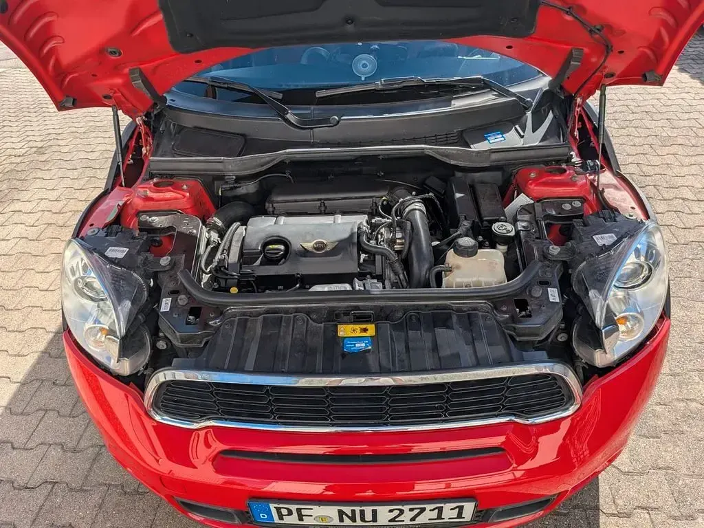 Gebraucht Mini Cooper S Countryman 184 PS (135 kW) 2011 Rot SUV