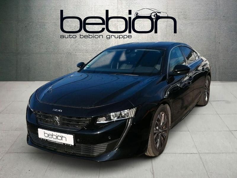 Gebraucht Peugeot 508 Allure 224 PS (164 kW) 2022 Lackierung schwarz perla nera/ Limousine